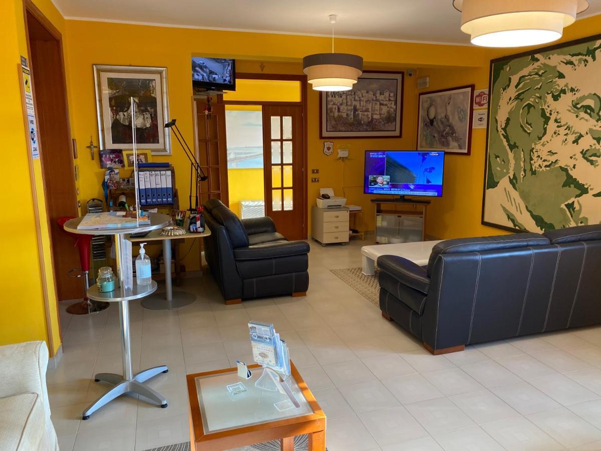 Orlando Vacanze Camere Erice Exterior photo