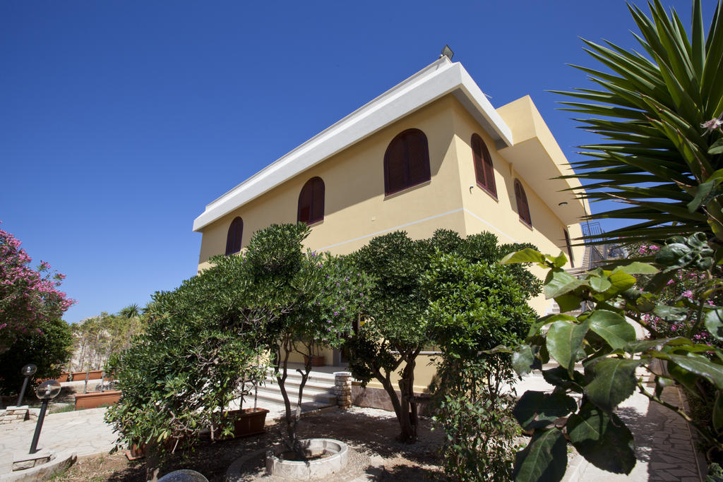 Orlando Vacanze Camere Erice Exterior photo