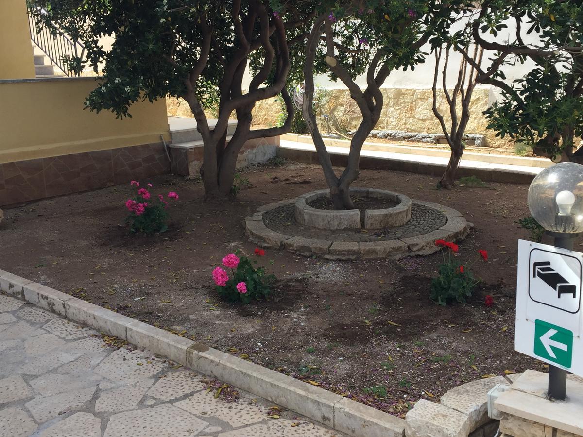 Orlando Vacanze Camere Erice Exterior photo