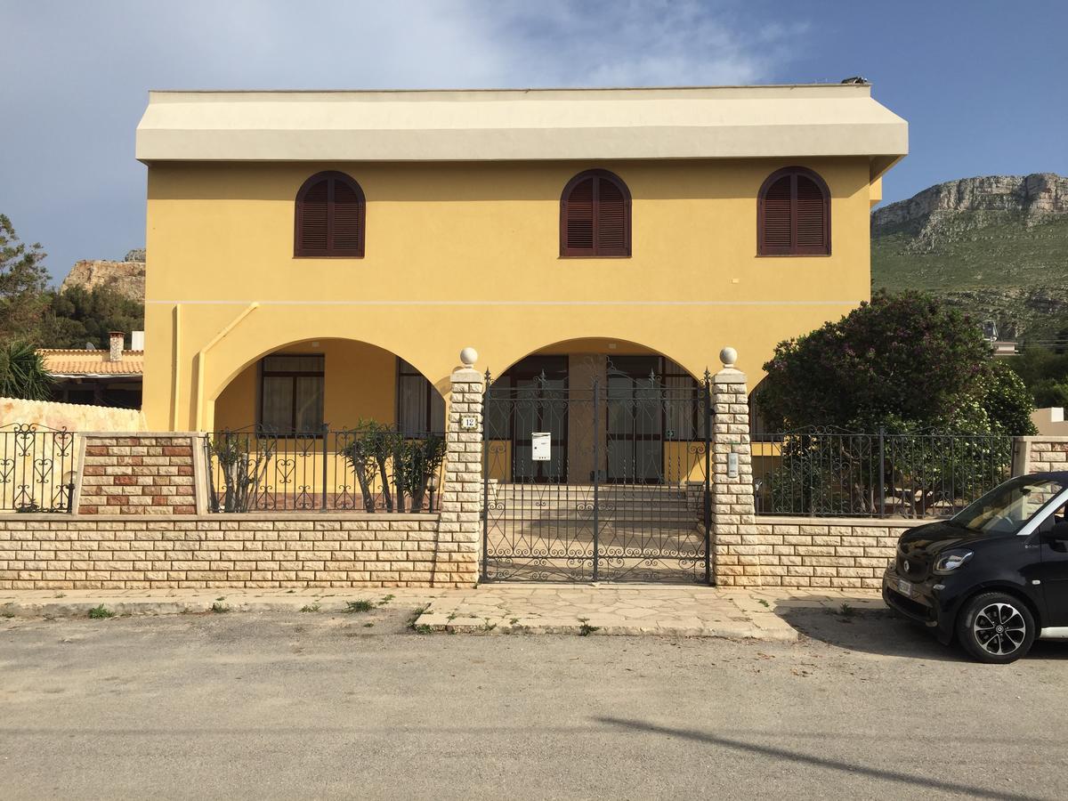 Orlando Vacanze Camere Erice Exterior photo